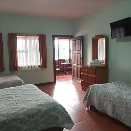 Hotel Las Brumas Cartago Dış mekan fotoğraf