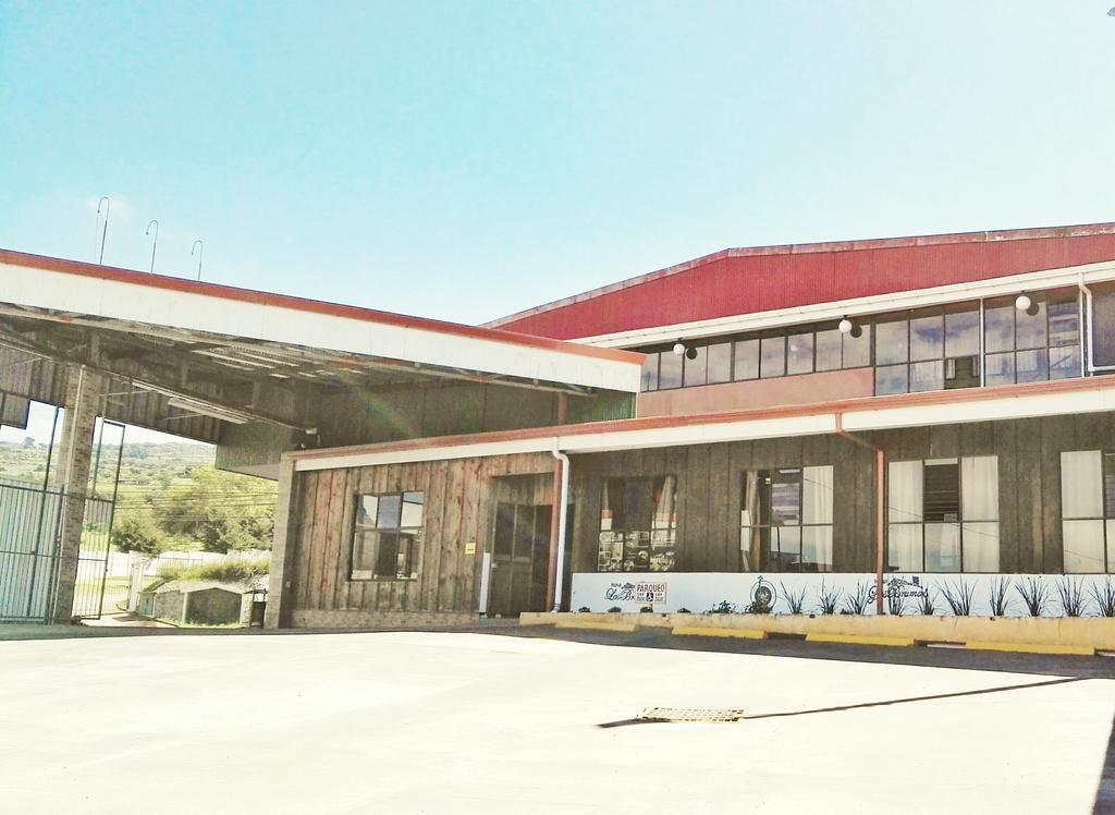 Hotel Las Brumas Cartago Dış mekan fotoğraf