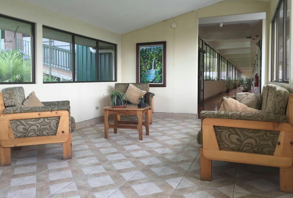 Hotel Las Brumas Cartago Dış mekan fotoğraf