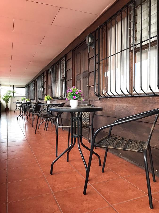 Hotel Las Brumas Cartago Dış mekan fotoğraf